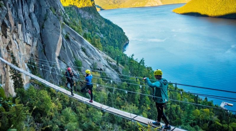 QUEBEC'S NATIONAL PARKS